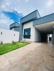 Casa com 3 Quartos à Venda, 142 m² em Santa Fé - Goiânia
