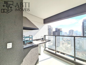 Apartamento com 2 Quartos à Venda, 61 m² em Jardim Das Acácias - São Paulo