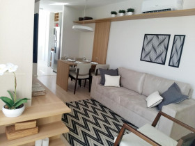 Apartamento com 2 Quartos à Venda,  em Curicica - Rio De Janeiro