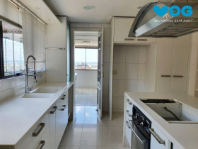 Apartamento com 3 Quartos à Venda, 230 m² em São João - Porto Alegre