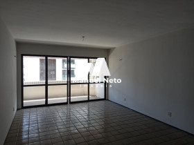 Apartamento com 3 Quartos à Venda, 180 m² em Meireles - Fortaleza