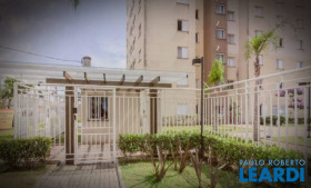 Apartamento com 2 Quartos à Venda, 46 m² em Jardim Utinga - Santo André