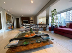 Apartamento com 2 Quartos à Venda, 170 m² em Brooklin - São Paulo