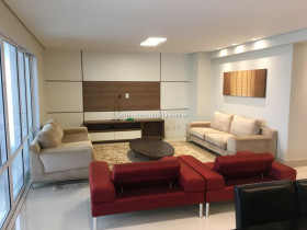 Apartamento com 4 Quartos à Venda, 245 m² em Chácara Klabin - São Paulo