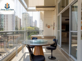 Apartamento com 3 Quartos à Venda, 236 m² em Campo Belo - São Paulo