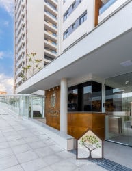 Apartamento com 3 Quartos à Venda, 111 m² em Agronômica - Florianópolis
