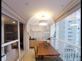 Apartamento com 2 Quartos à Venda, 95 m² em Chácara Santo Antônio - São Paulo