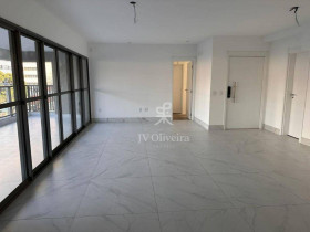 Apartamento com 4 Quartos à Venda, 156 m² em Vila Mariana - São Paulo