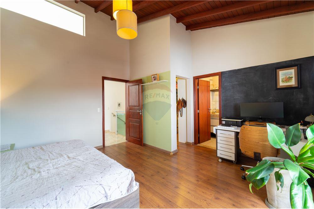 Imagem Casa com 2 Quartos à Venda, 171 m²em Vila Municipal - Jundiaí