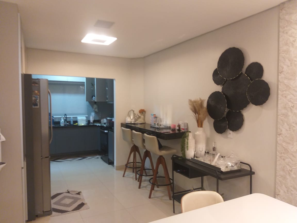 Imagem Casa com 3 Quartos à Venda, 331 m²em Aparecida - Santarém