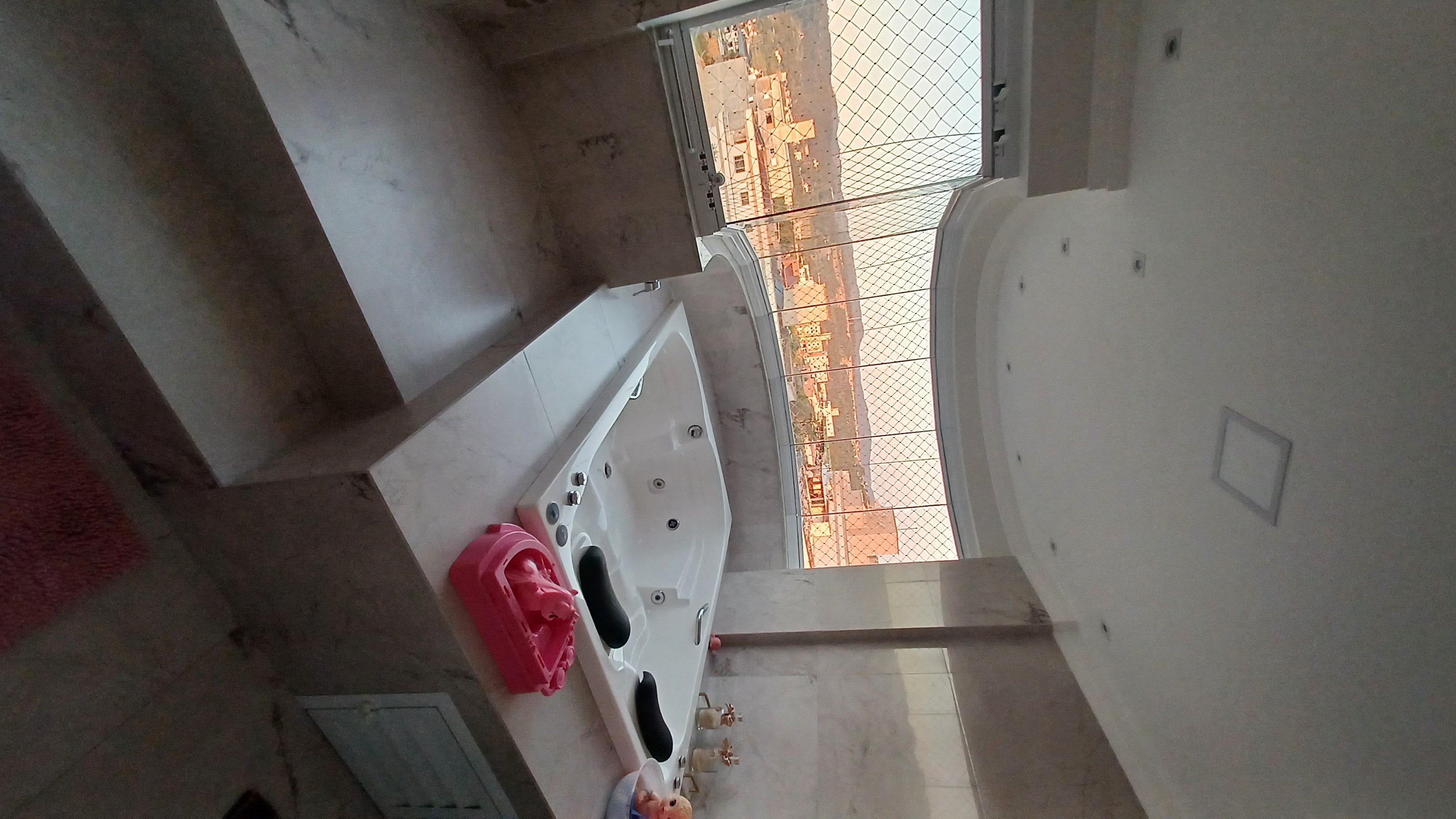 Imagem Apartamento com 3 Quartos à Venda, 195 m²em Barro Vermelho - Orleans