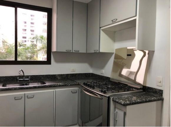 Apartamento com 4 Quartos à Venda ou Locação,  em Jardim Oriental - São Paulo