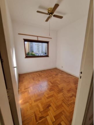 Apartamento com 3 Quartos à Venda,  em Vila Uberabinha - São Paulo