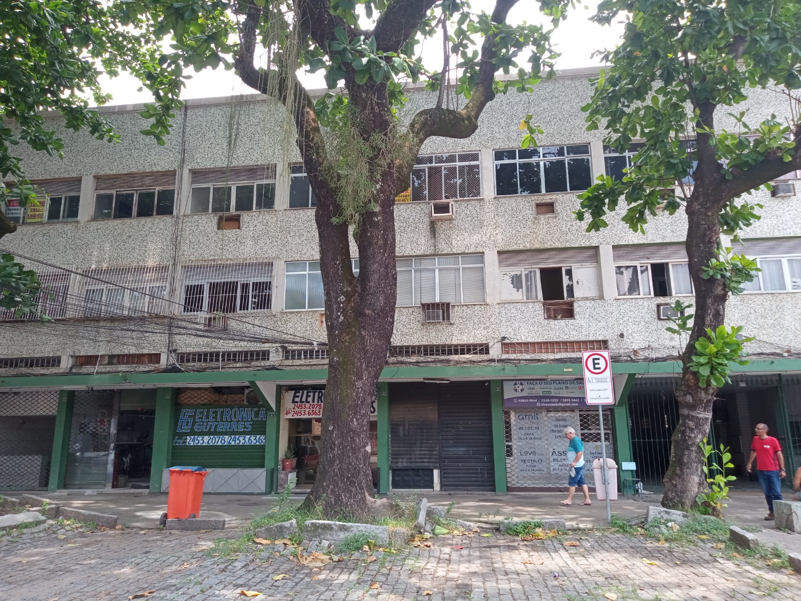 Imagem Sala Comercial à Venda, 25 m²em Cascadura - Rio de Janeiro