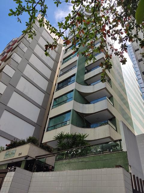 Imagem Apartamento com 2 Quartos à Venda, 64 m²em Barra - Salvador