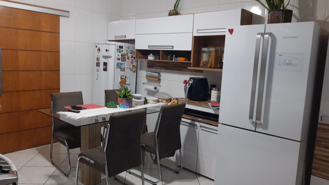 Imagem Casa com 4 Quartos à Venda, 267 m²em Vargem Pequena - Rio de Janeiro