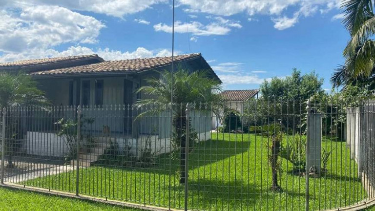 Imagem Casa com 3 Quartos à Venda, 148 m² em Milanese - Criciúma