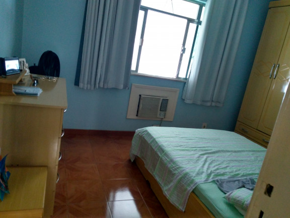 Imagem Apartamento com 2 Quartos à Venda, 75 m² em Olaria - Rio De Janeiro