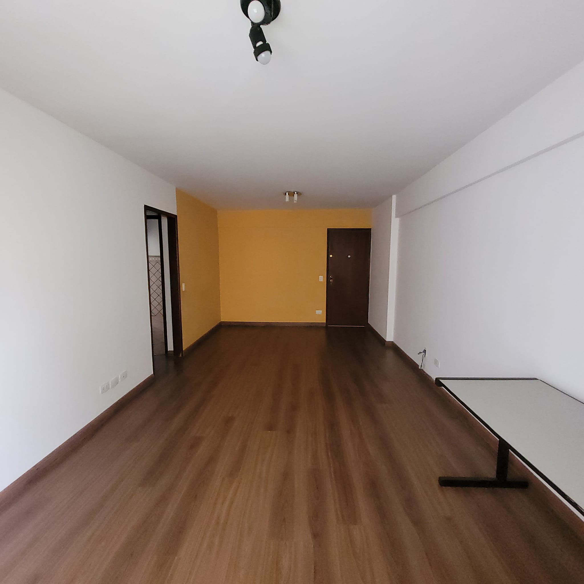 Apartamento com 2 Quartos à Venda, 80 m²em Vila Uberabinha - São Paulo