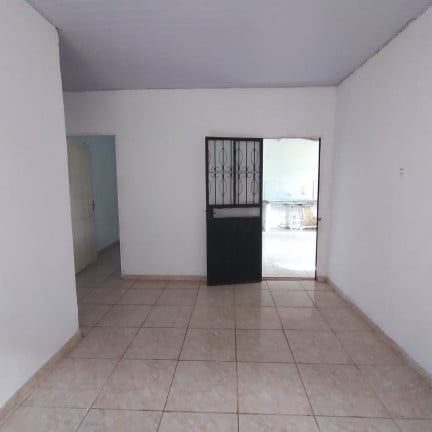 Imagem Casa com 2 Quartos à Venda, 110 m² em Zumbi dos Palmares - Manaus