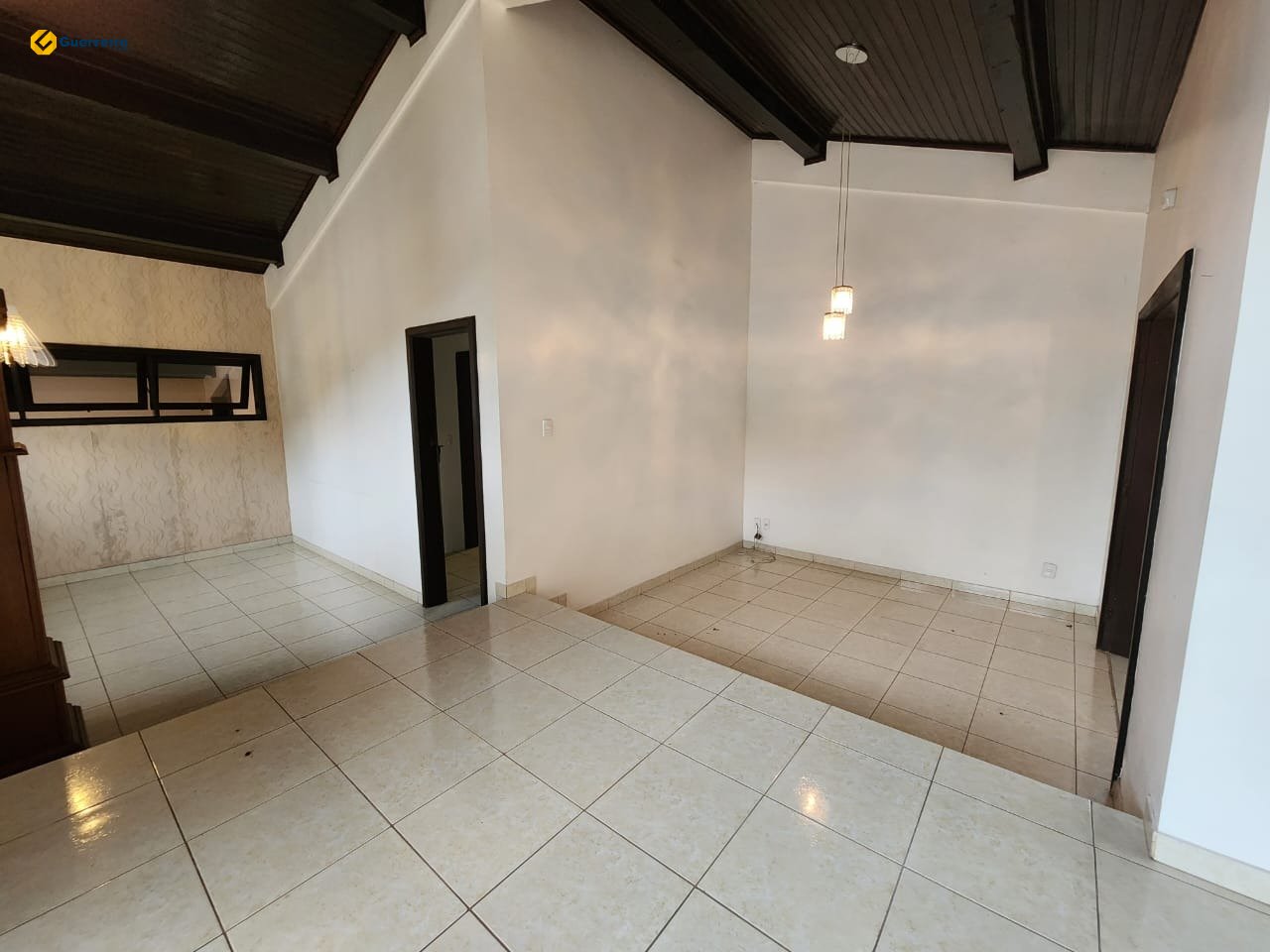 Foto do imóvel: Casa com 3 Quartos à Venda, 190 m² em Trindade - Florianópolis