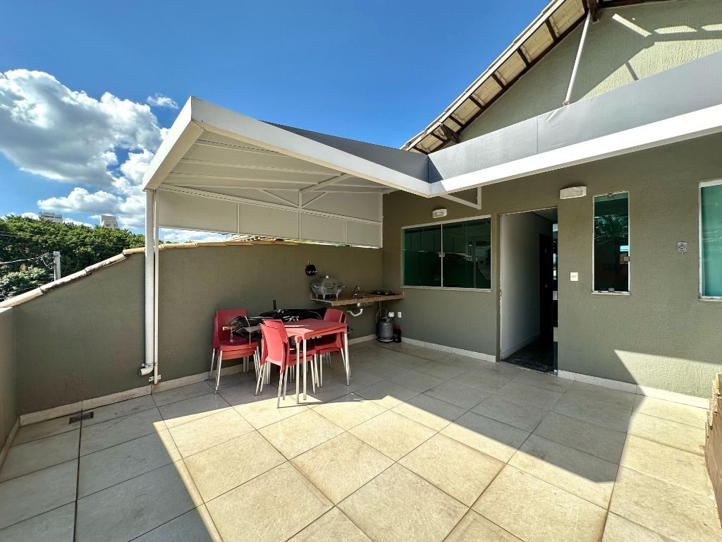 Foto do imóvel: Casa com 3 Quartos à Venda, 122 m² em Planalto - Belo Horizonte