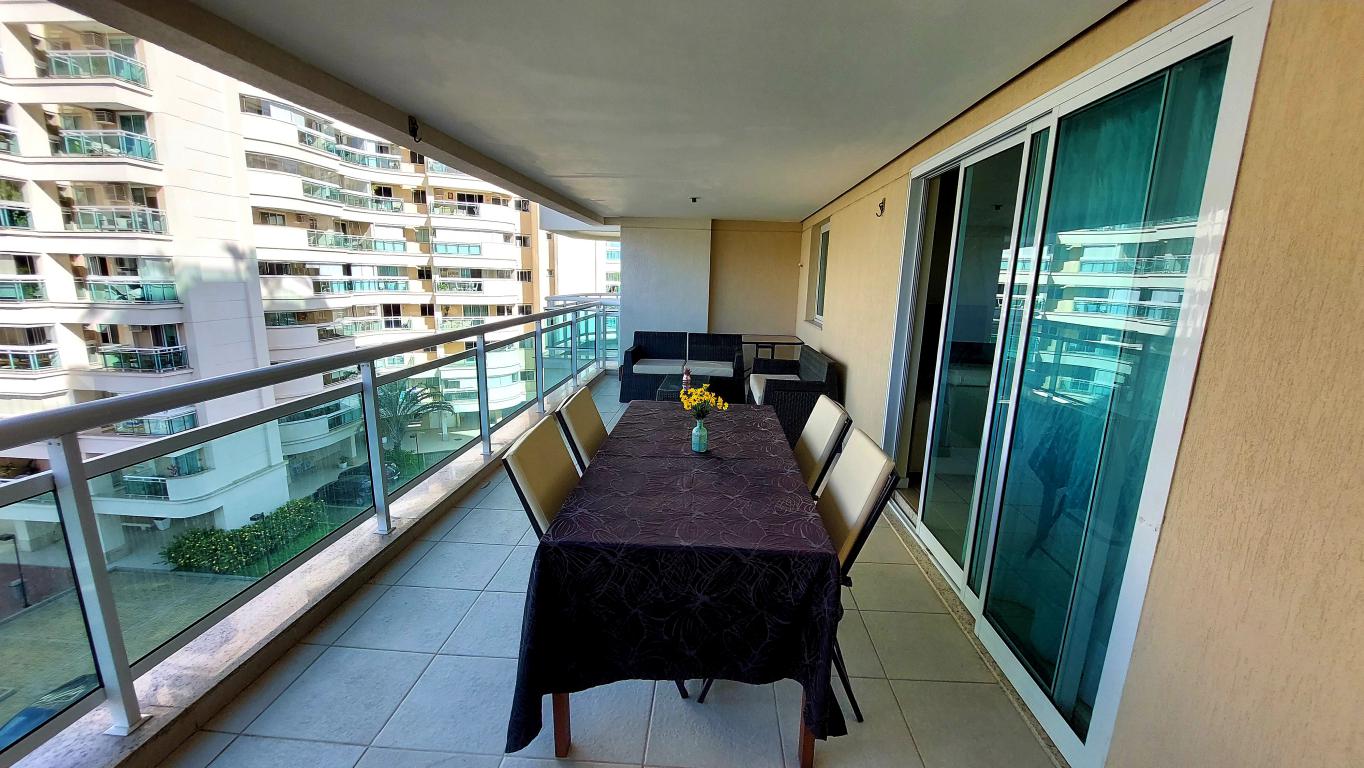 Imagem Apartamento com 3 Quartos à Venda, 142 m²em Barra da Tijuca - Rio de Janeiro