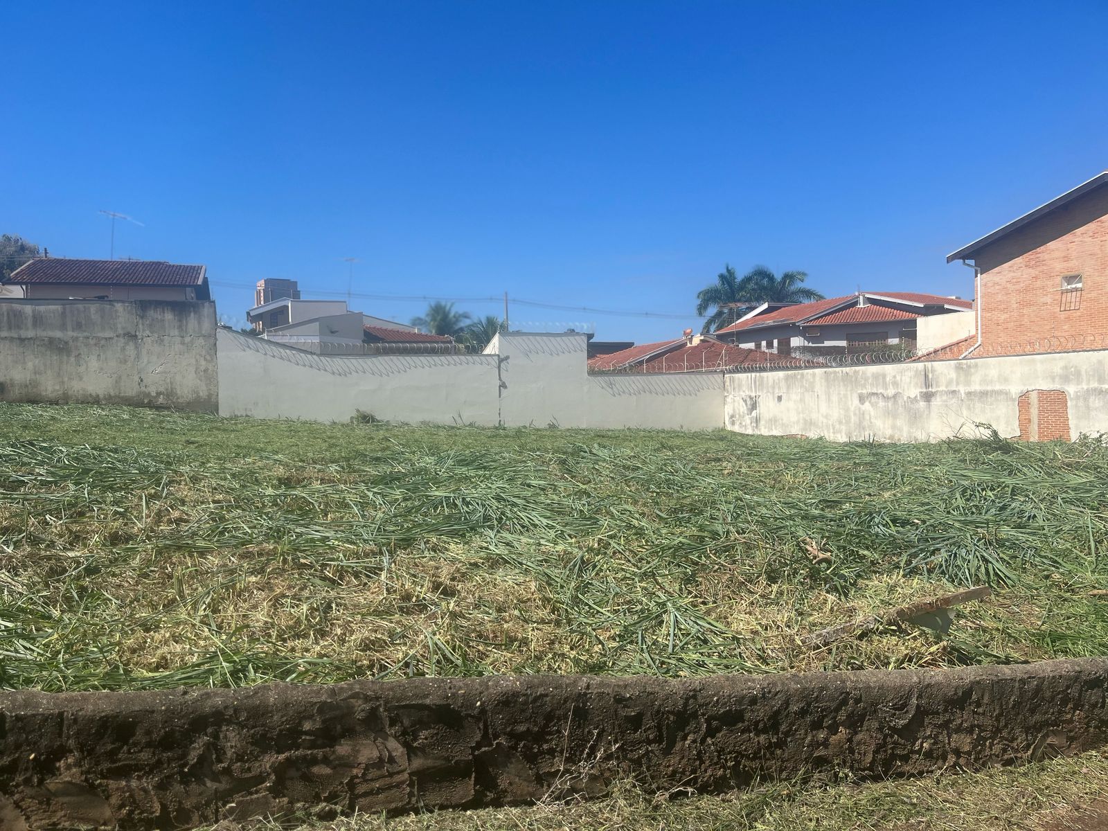 Foto do imóvel: Terreno à Venda, 350 metro em Vila Ana Maria - Ribeirão Preto