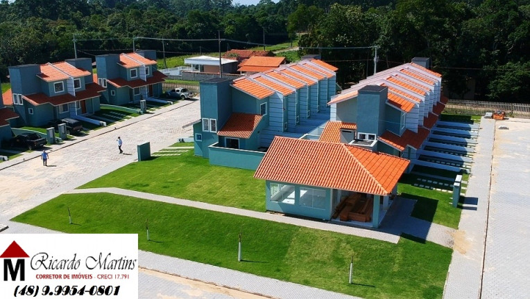 Imagem Casa de Condomínio com 2 Quartos à Venda ou Temporada, 52 m²em Recanto Verde - Criciúma