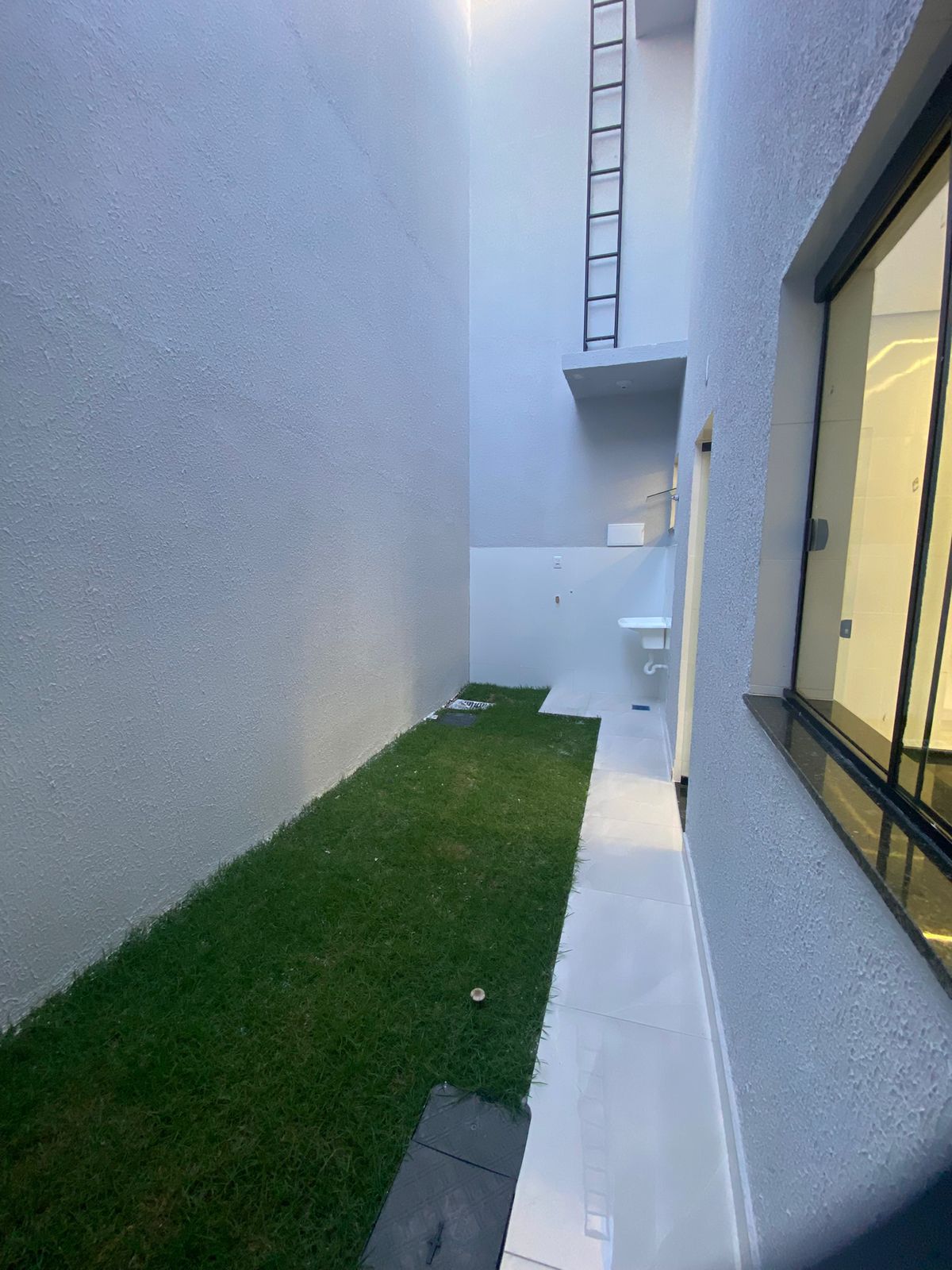 Foto do imóvel: Casa com 3 Quartos à Venda, 89 m² em Novo Centro - Santa Luzia Foto do imóvel: Casa com 3 Quartos à Venda, 89 m² em Novo Centro - Santa Luzia
