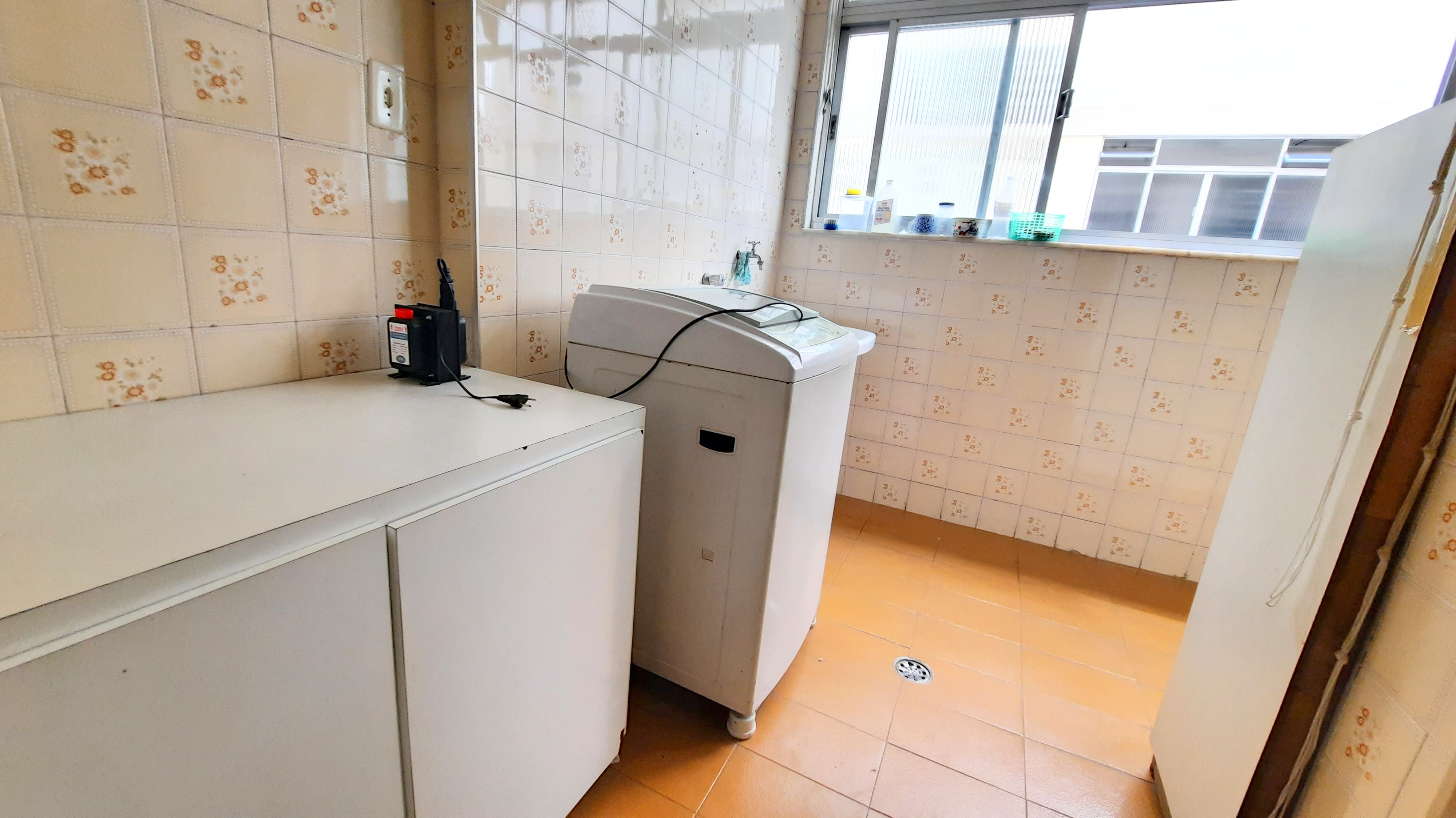 Imagem Apartamento com 2 Quartos à Venda, 109 m²em Aparecida - Santos