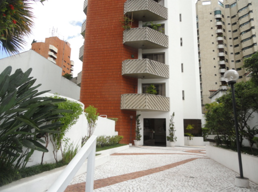 Imagem Apartamento com 4 Quartos à Venda, 165 m²em Planalto Paulista - São Paulo