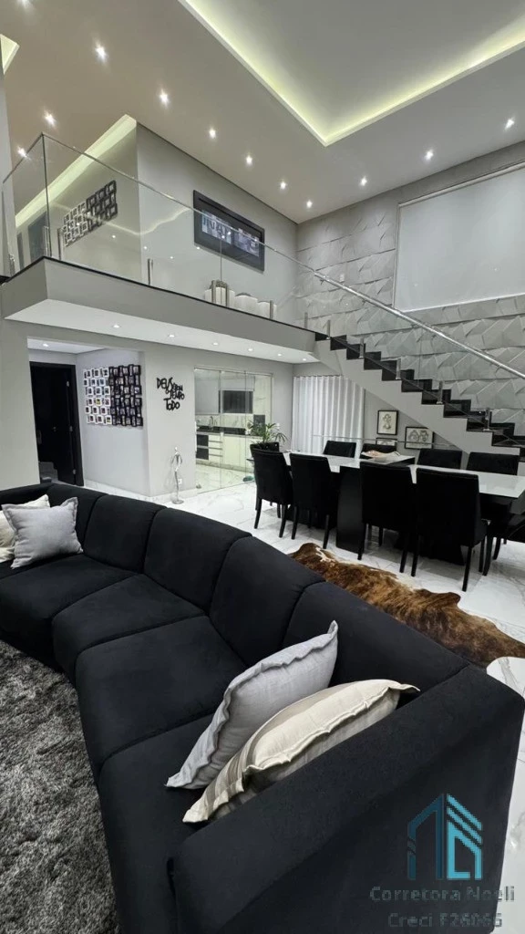 Foto do imóvel: Casa de Condomínio com 4 Quartos à Venda, 367 m² em Abranches - Curitiba