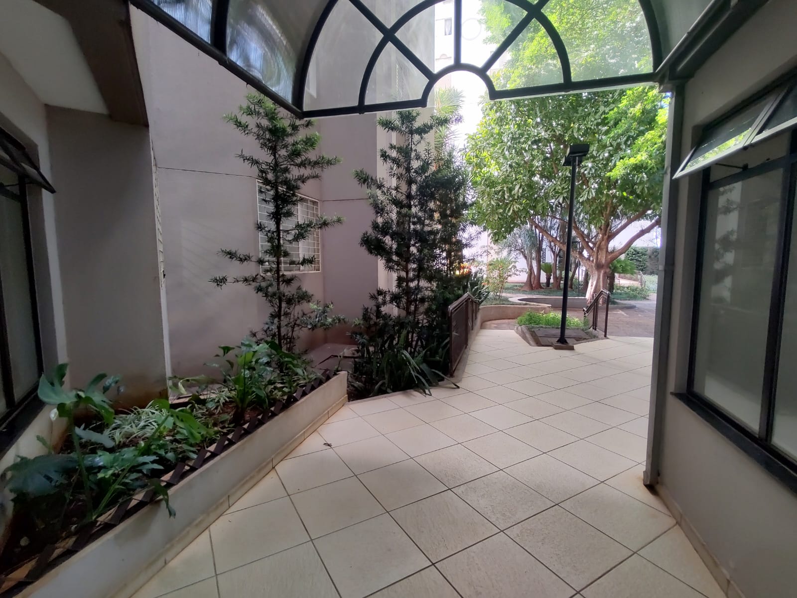 Foto do imóvel: Apartamento com 3 Quartos à Venda, 64 m²em Cláudia - Londrina