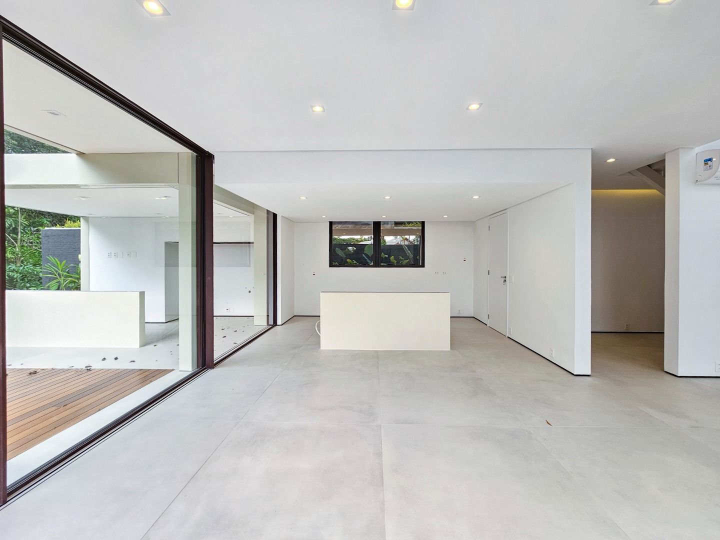 Casa com 6 Quartos à Venda, 650 m²em Riviera de São Lourenço - Bertioga