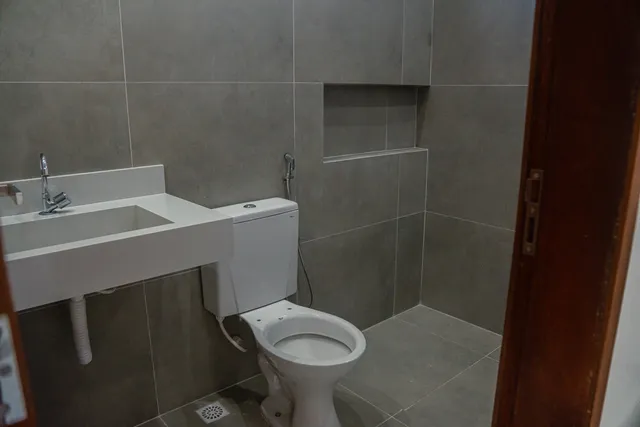 Foto do imóvel: Casa de Condomínio com 3 Quartos à Venda, 160 m²em Cajupiranga - Parnamirim