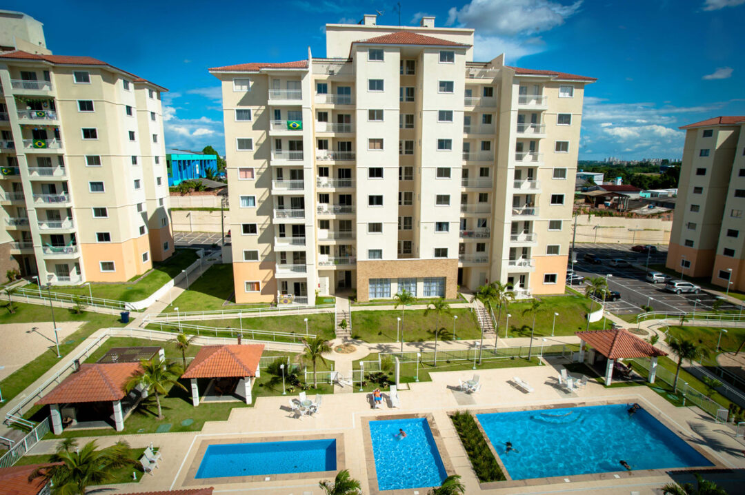 Imagem Apartamento com 3 Quartos para Alugar, 82 m²em Flores - Manaus