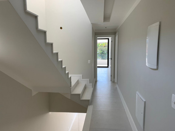 Casa com 4 Quartos à Venda, 360 m² em Barra da Tijuca - Rio de Janeiro