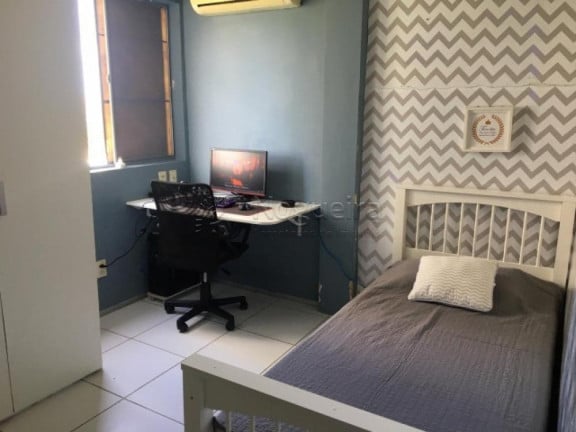 Imagem Apartamento com 3 Quartos à Venda, 83 m² em Encruzilhada - Recife
