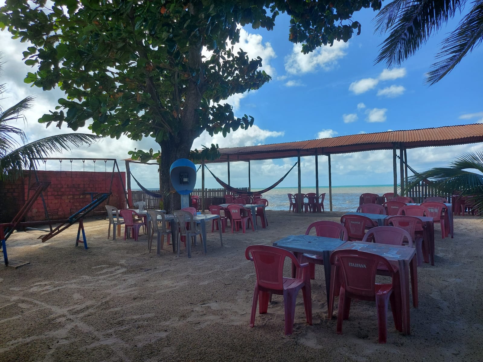 Imagem Casa com 3 Quartos à Venda, 300 m²em Antares - Maceió