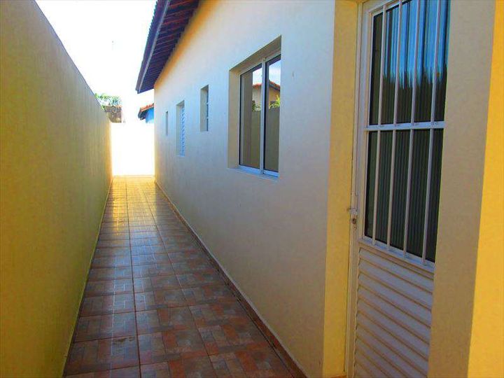 Imagem Casa com 2 Quartos à Venda, 70 m² em Itanhaém