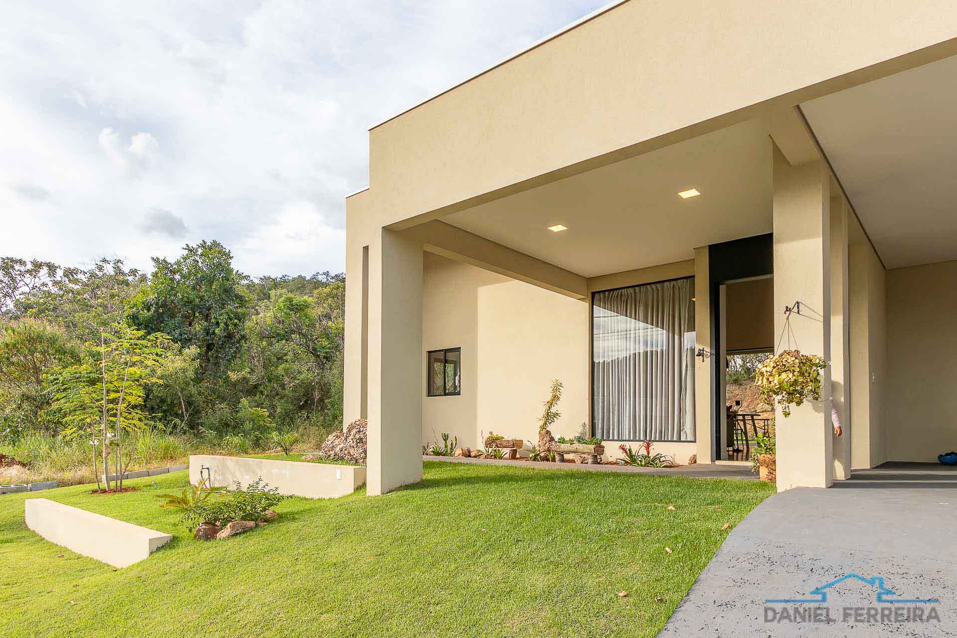 Foto do imóvel: Casa de Condomínio com 3 Quartos à Venda, 240 m² em Setor Habitacional Tororó (Jardim Botânico) - Brasília