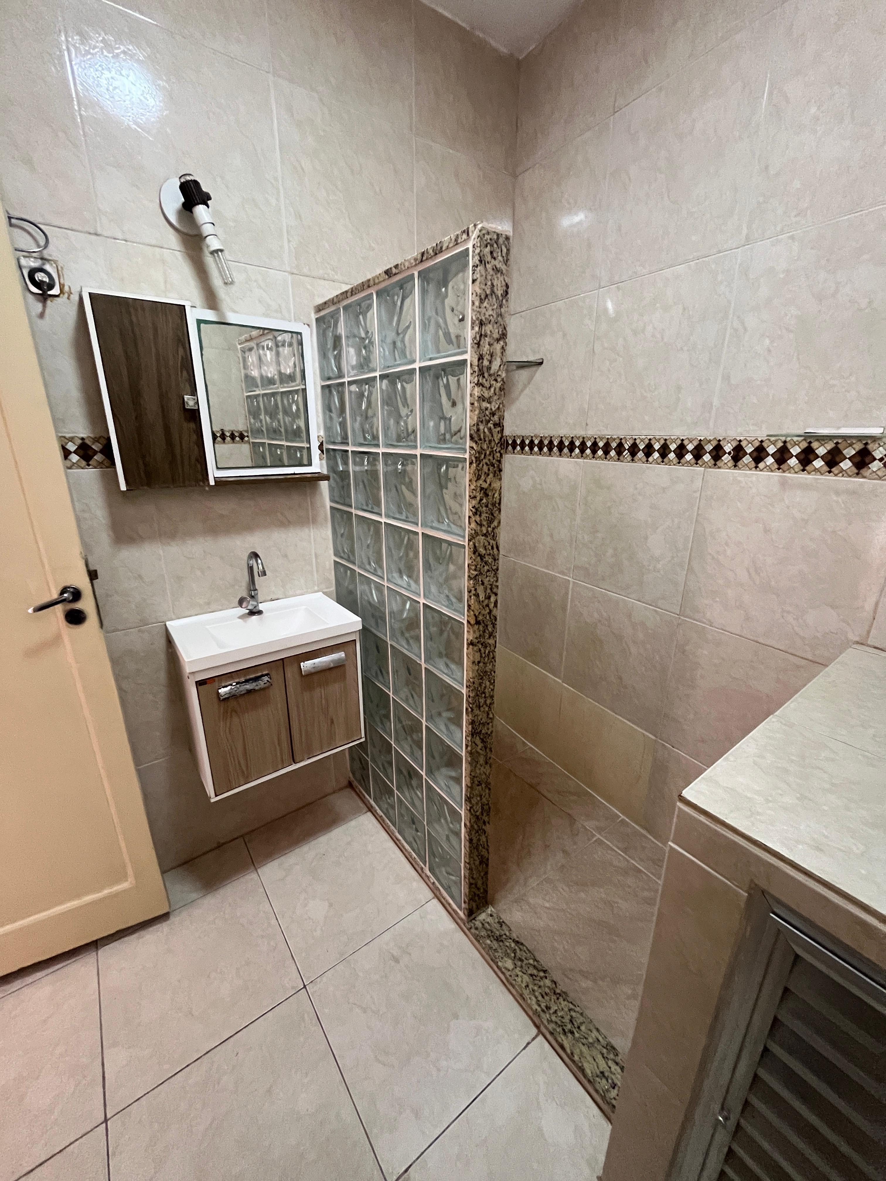 Foto do imóvel: Apartamento com 2 Quartos à Venda, 85 m² em Copacabana - Rio de Janeiro