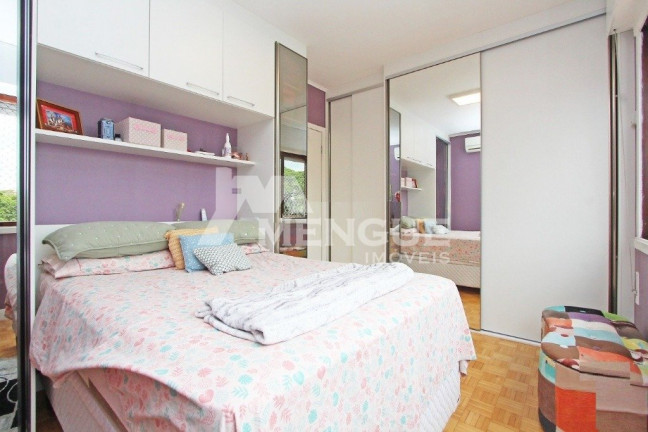 Imagem Apartamento com 2 Quartos à Venda, 84 m² em Jardim Lindóia - Porto Alegre