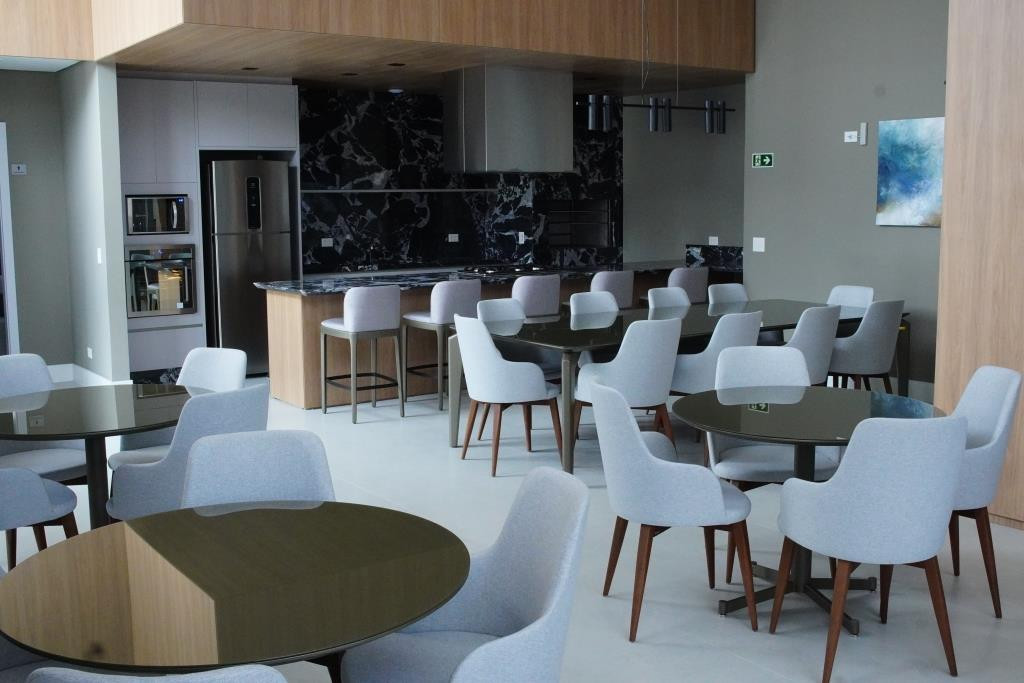 Foto do imóvel: Apartamento com 3 Quartos à Venda, 183 m² em Hugo Lange - Curitiba