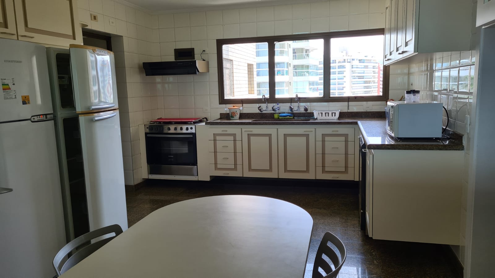 Imagem Apartamento com 4 Quartos à Venda, 236 m² em Riviera - Bertioga
