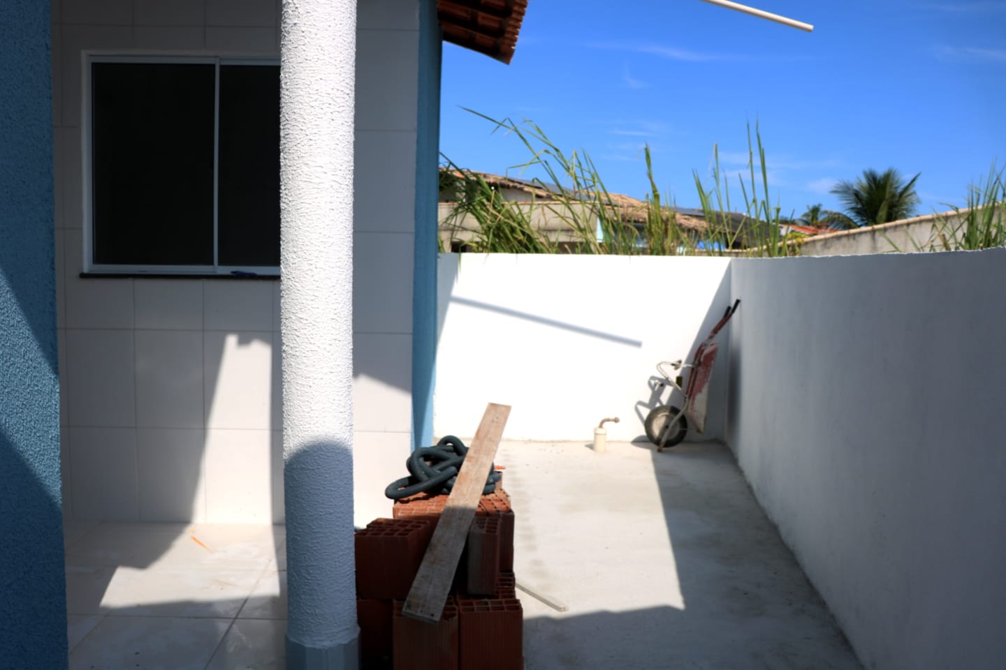 Foto do imóvel: Casa com 2 Quartos à Venda, 69 m²em Jardim Atlântico Leste (Itaipuaçu) - Maricá