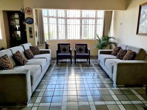 Imagem Apartamento com 5 Quartos à Venda, 200 m² em Madalena - Recife