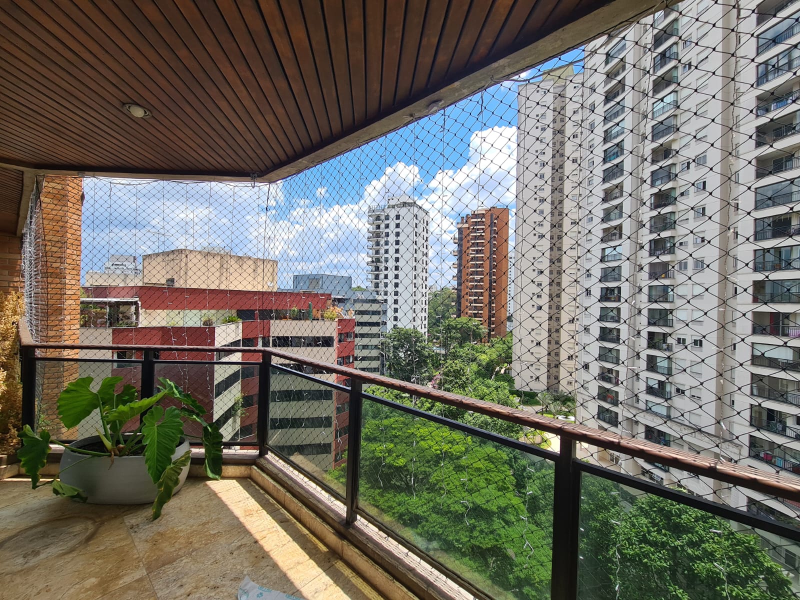 Imagem Apartamento com 4 Quartos à Venda, 198 m²em Jardim Parque Morumbi - São Paulo