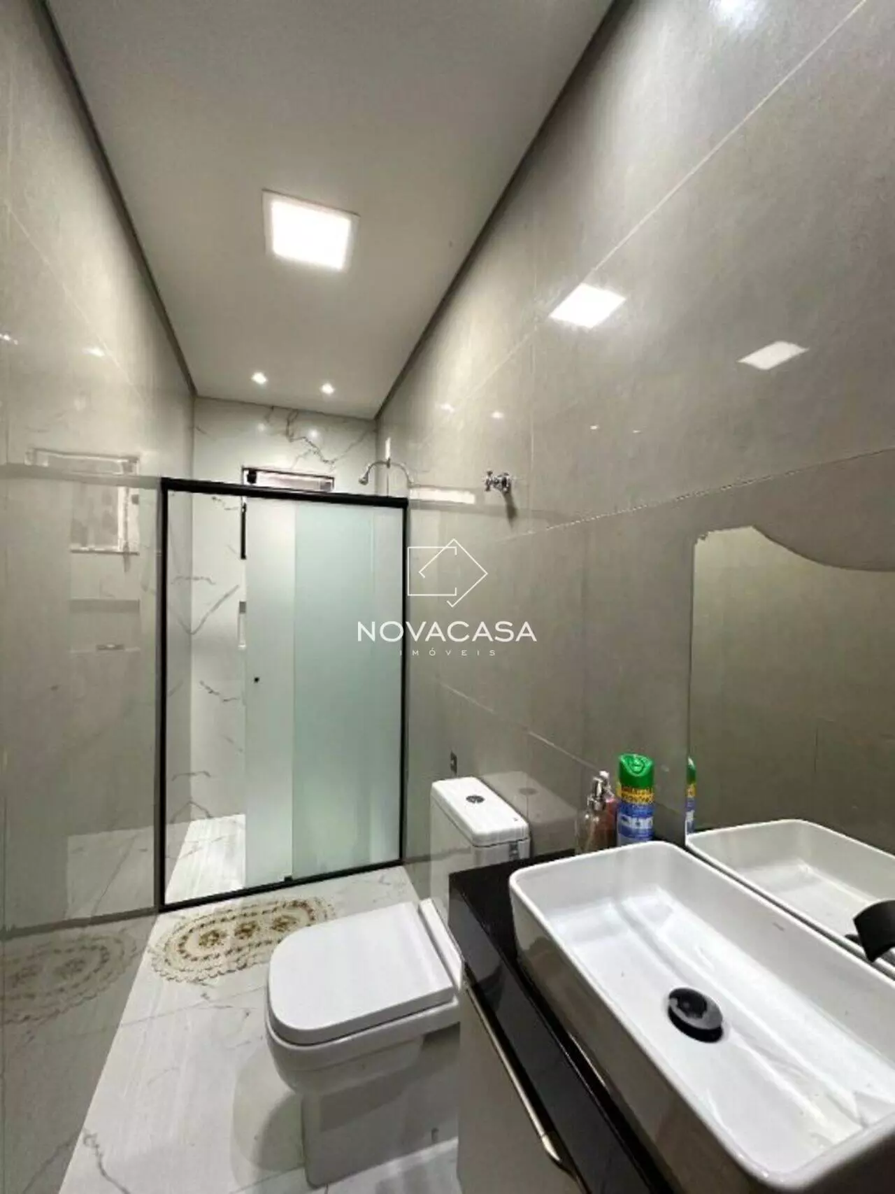 Foto do imóvel: Casa com 5 Quartos à Venda, 250 m² em Rio Branco - Belo Horizonte Foto do imóvel: Casa com 5 Quartos à Venda, 250 m² em Rio Branco - Belo Horizonte